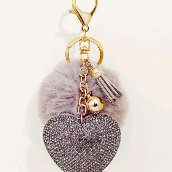 🔹️Rhinestone Heart & Pom Pom Charm tassles Keychain, For Decoration✨️💚 - Picture 8 of 10